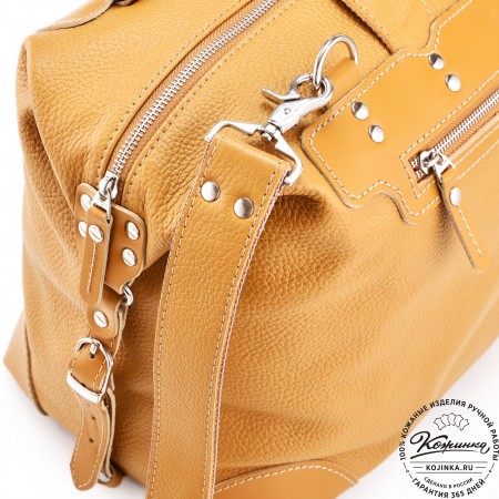 Кожаная дорожная сумка "Сити" (охра)