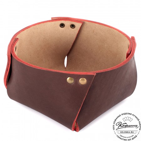 Кожаная шкатулка "Тюби" (коричневая)