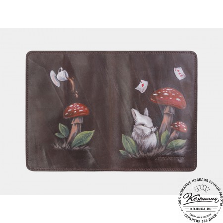 Кожаная обложка на паспорт "В стране чудес" (коричневая)