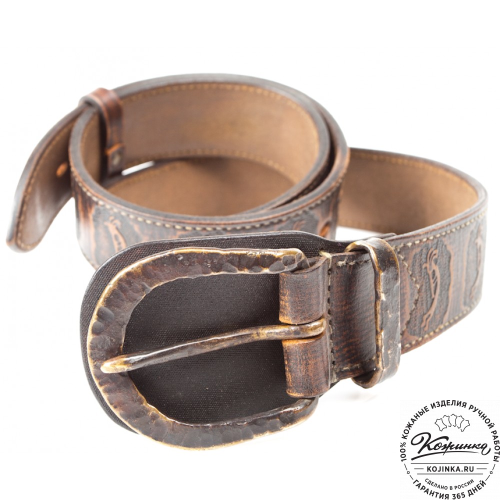Кожаный мужской ремень "Кельт" тиснёный с дудками (коричневый)