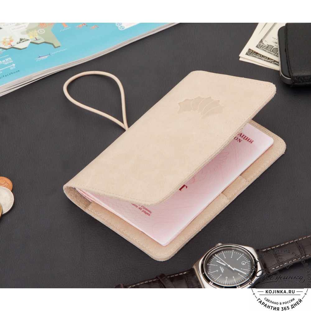 Кожаная обложка на паспорт Прага (бежевая)